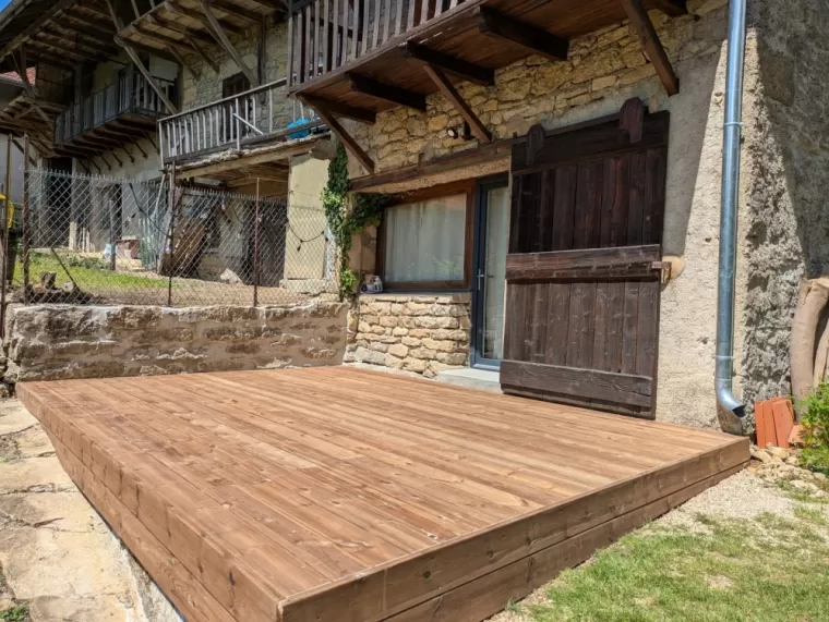Création d'une terrasse en bois à Ambérieu-en-Bugey, Ambérieu-en-Bugey, Bugey Menuiserie et Rénovation